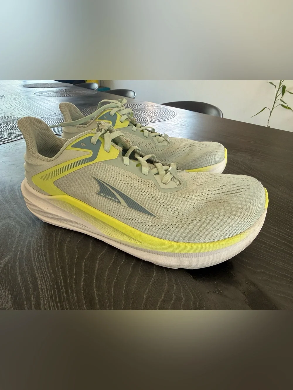 Torin 8 women’s Size 9